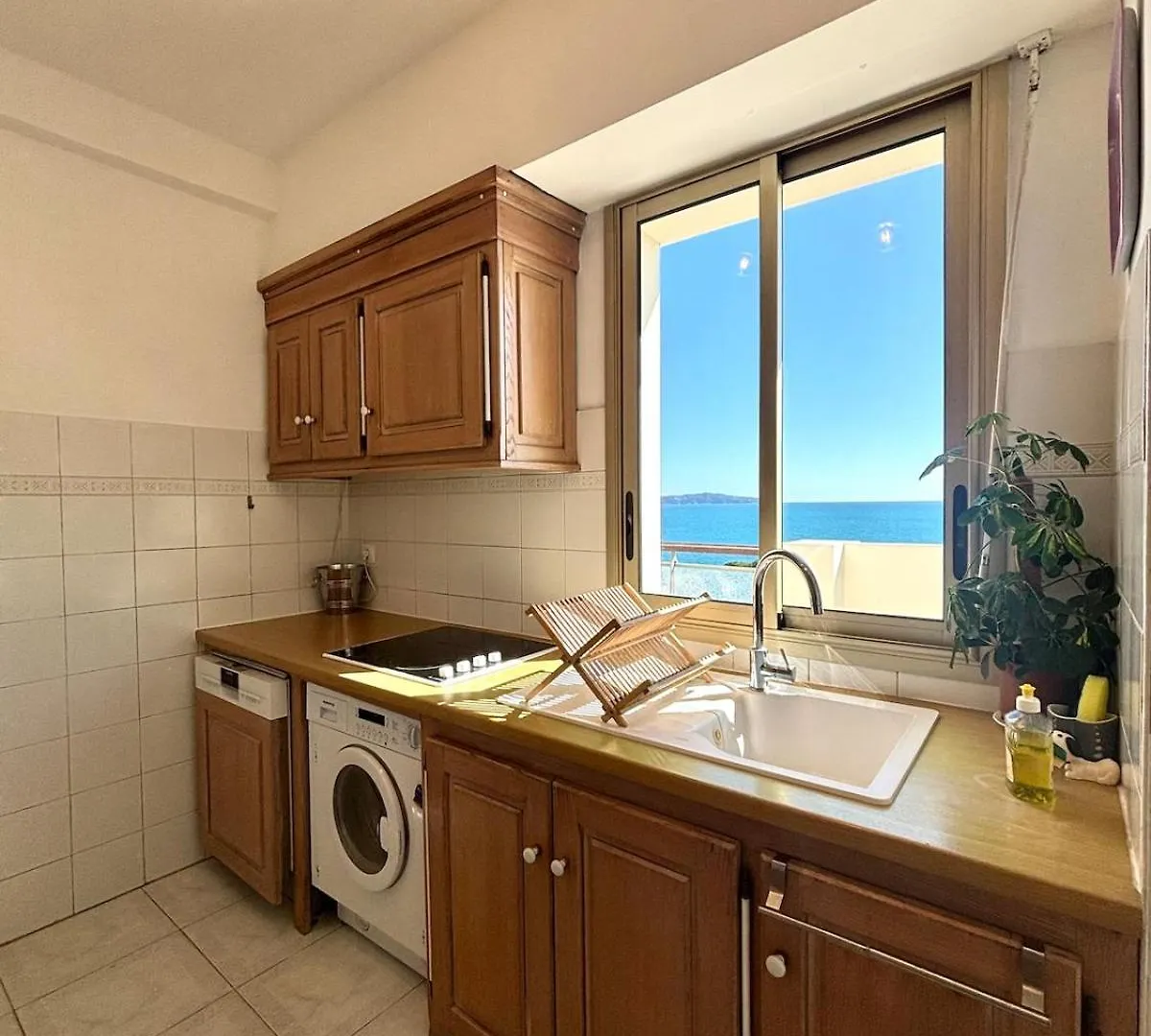 Nice, Exceptional Sea View, Top Floor, Parking