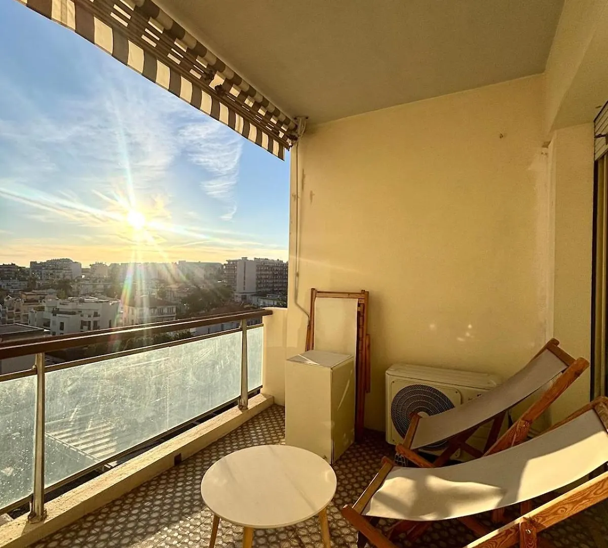 Apartment Nice, Exceptional Sea View, Top Floor, Parking